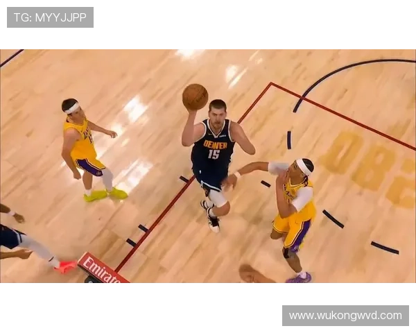 勒布朗挡拆助攻约基奇效率提升，主导湖人进攻节奏